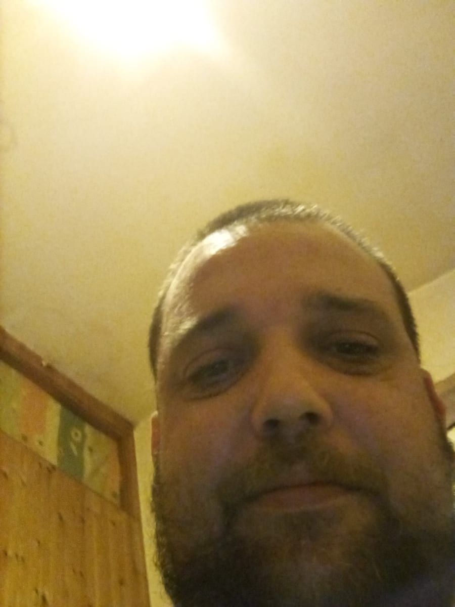 Profil de Taher, 35 ans, Cruising gay à Saint-Frédéric (Québec)