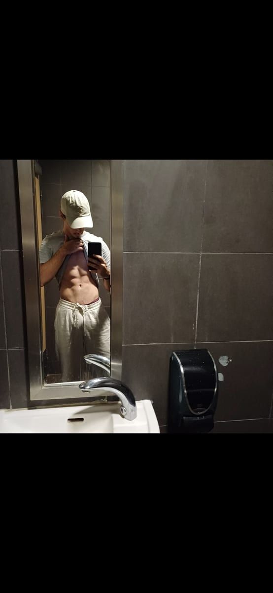Profil de Noris, 41 ans, Cruising gay à Nédélec (Québec)