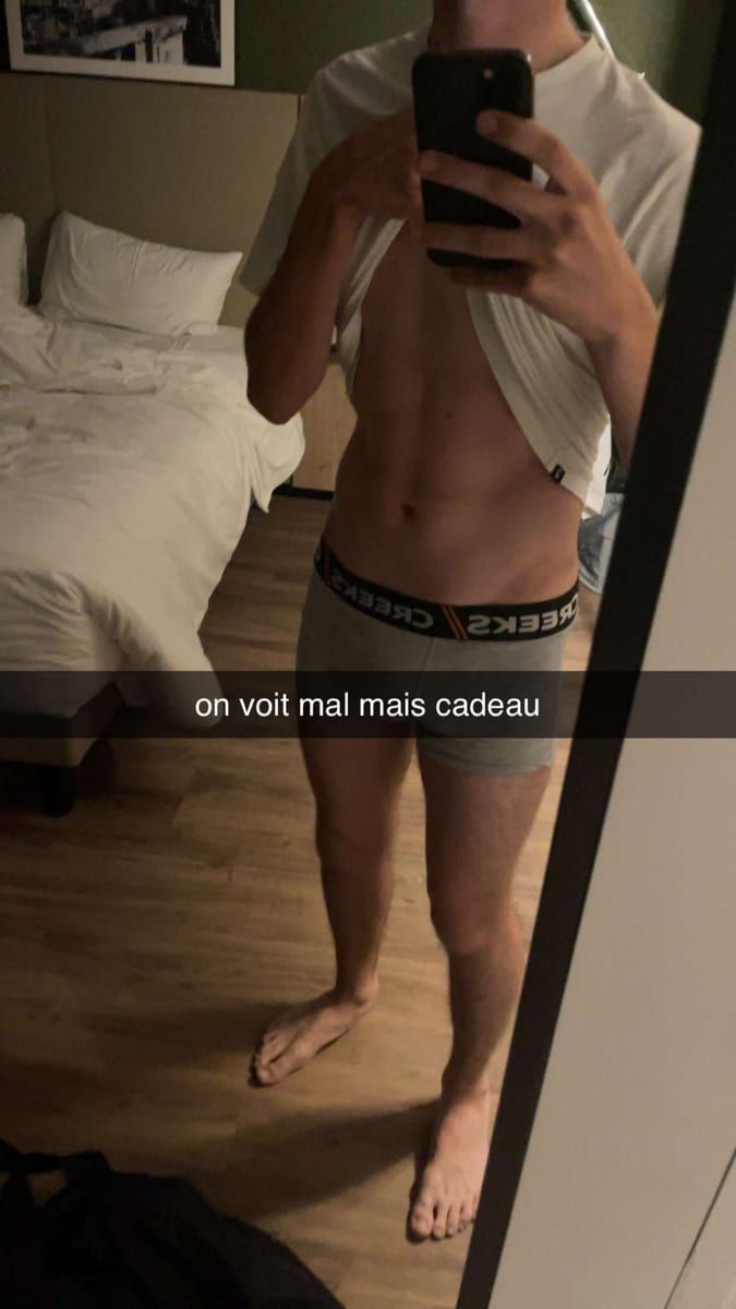 Profil de Sayane, 27 ans, Cruising gay à Champlain (Ontario)