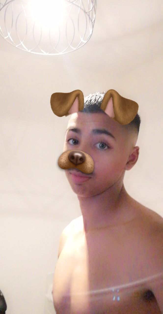 Yazide - Cruising gay à Trois-Rives Profil de Yazide, 31 ans, Cruising gay à Trois-Rives (Québec)