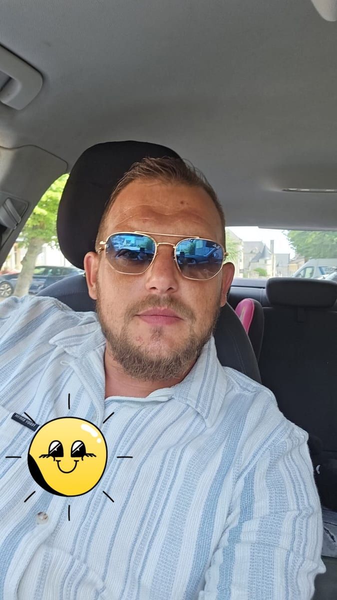 Profil de Jassime, 39 ans, Cruising gay à Gracefield (Québec)