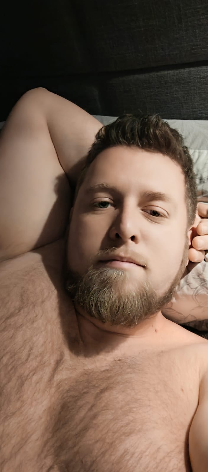 Jimy - Cruising gay à Chartierville Profil de Jimy, 30 ans, Cruising gay à Chartierville (Québec)