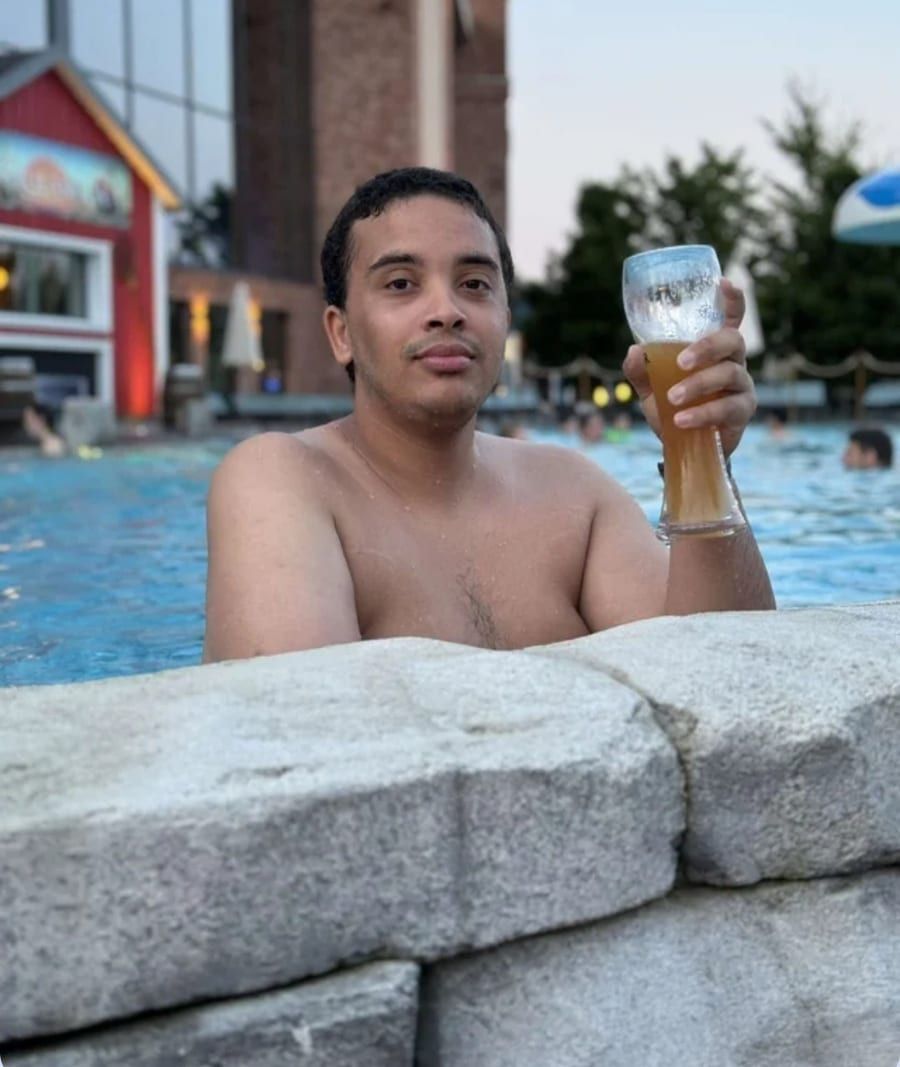 Profil de Rubin, 35 ans, Cruising gay à Saint-Hubert (Québec)