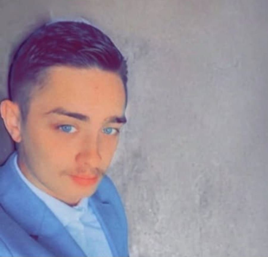 Profil de Chems-eddine, 42 ans, Cruising gay à Saint-Guy (Québec)