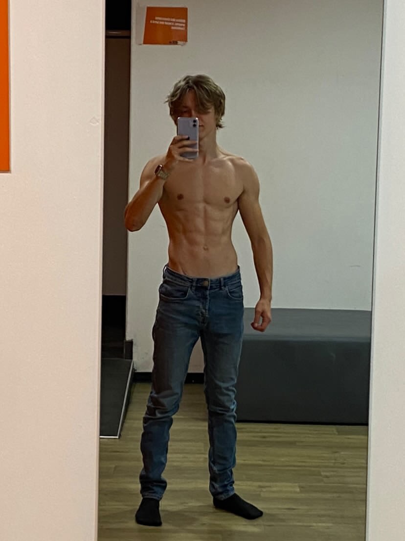 Profil de Karamo, 38 ans, Cruising gay à Bowman (Québec)