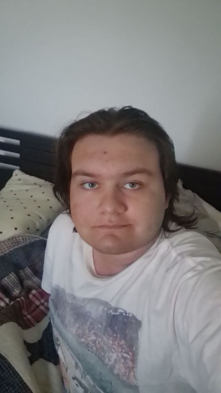 Profil de Angy, 30 ans, Cruising gay à Arvida (Québec)
