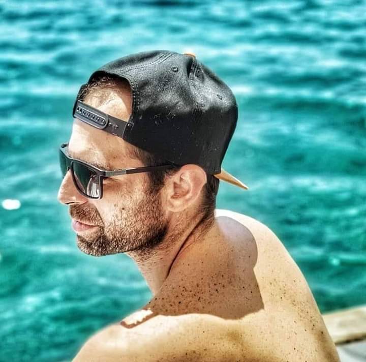 Profil de Gokmen, 38 ans, Cruising gay à Chandler (Québec)