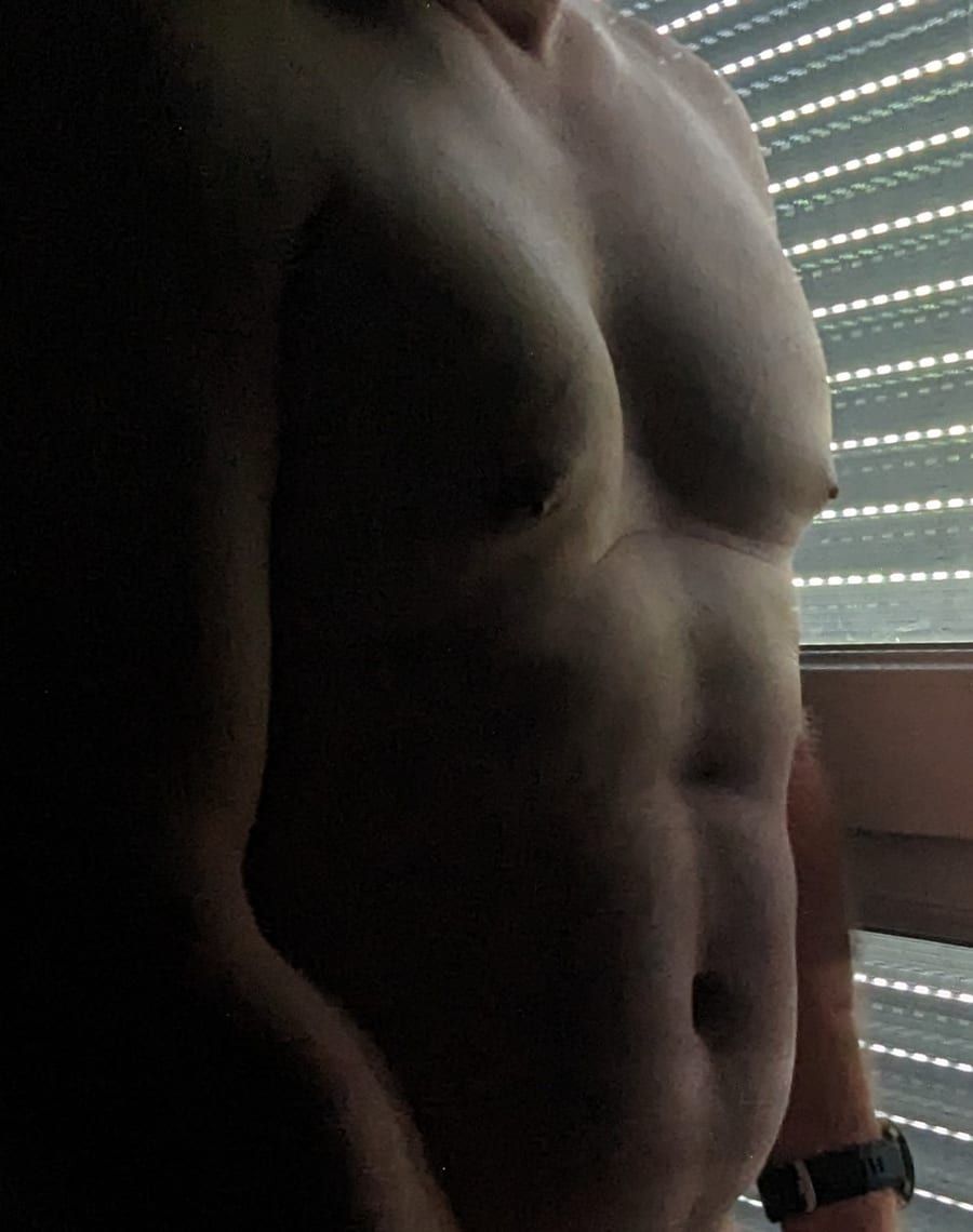 Profil de Haroune, 28 ans, Cruising gay à Laurierville (Québec)