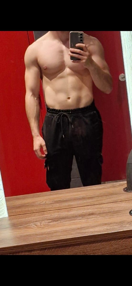 Kenley - Cruising gay à Tracadie-Sheila Profil de Kenley, 27 ans, Cruising gay à Tracadie-Sheila (Nouveau-Brunswick)