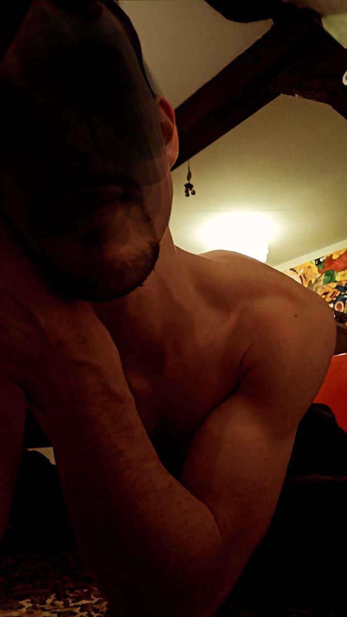 Profil de Ziya, 30 ans, Cruising gay à Sainte-Luce (Québec)