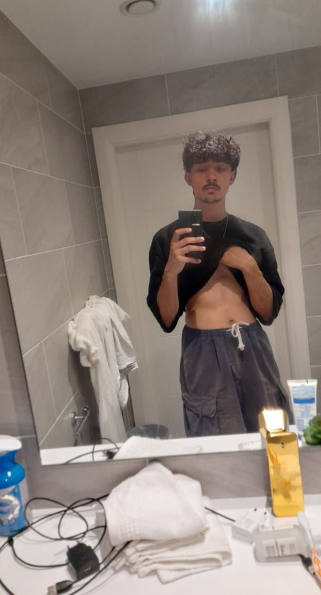Profil de Mehdi, 31 ans, Cruising gay à Dunham (Québec)