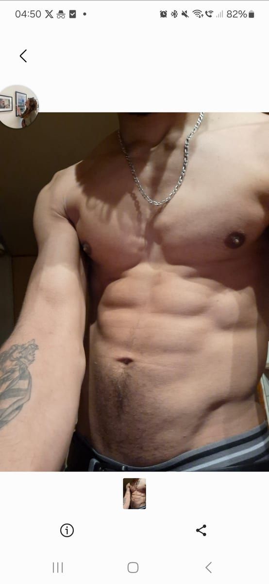 Profil de Guillaume, 22 ans, Cruising gay à Saint-Robert (Québec)
