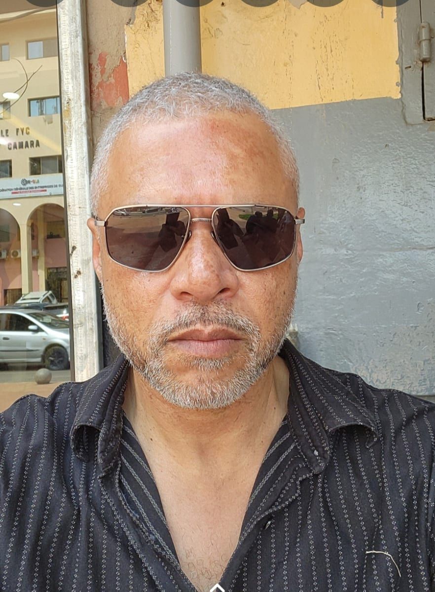 Profil de Houssem, 36 ans, Cruising gay à Berry (Québec)