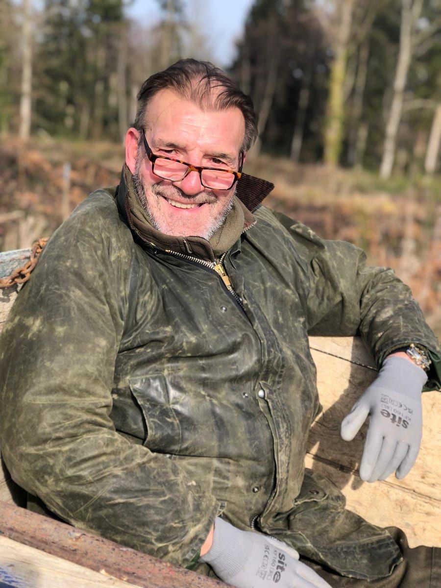 Profil de Radomir, 35 ans, Cruising gay à Plaisance (Québec)