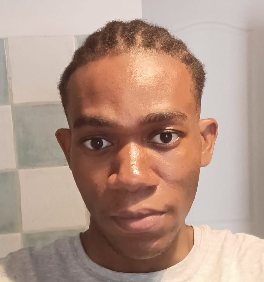 Profil de Anatol, 32 ans, Cruising gay à Saint-Clément (Québec)