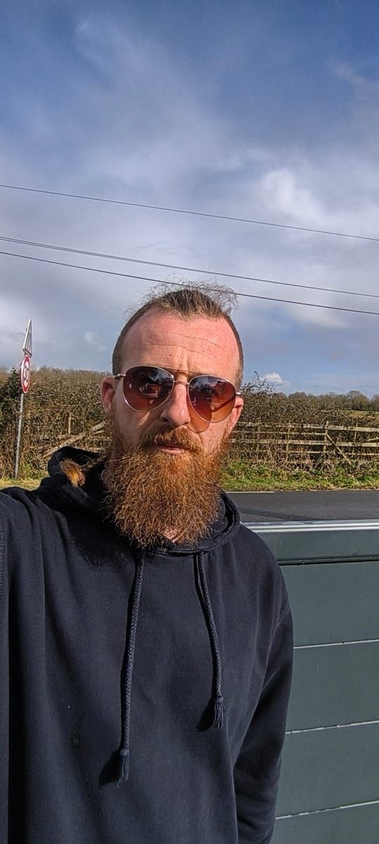 Profil de Eryck, 38 ans, Cruising gay à Saint-Robert (Québec)