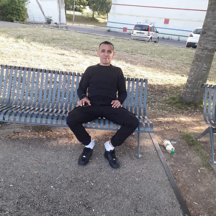 Taoufik - Cruising gay à Yamaska Profil de Taoufik, 29 ans, Cruising gay à Yamaska (Québec)