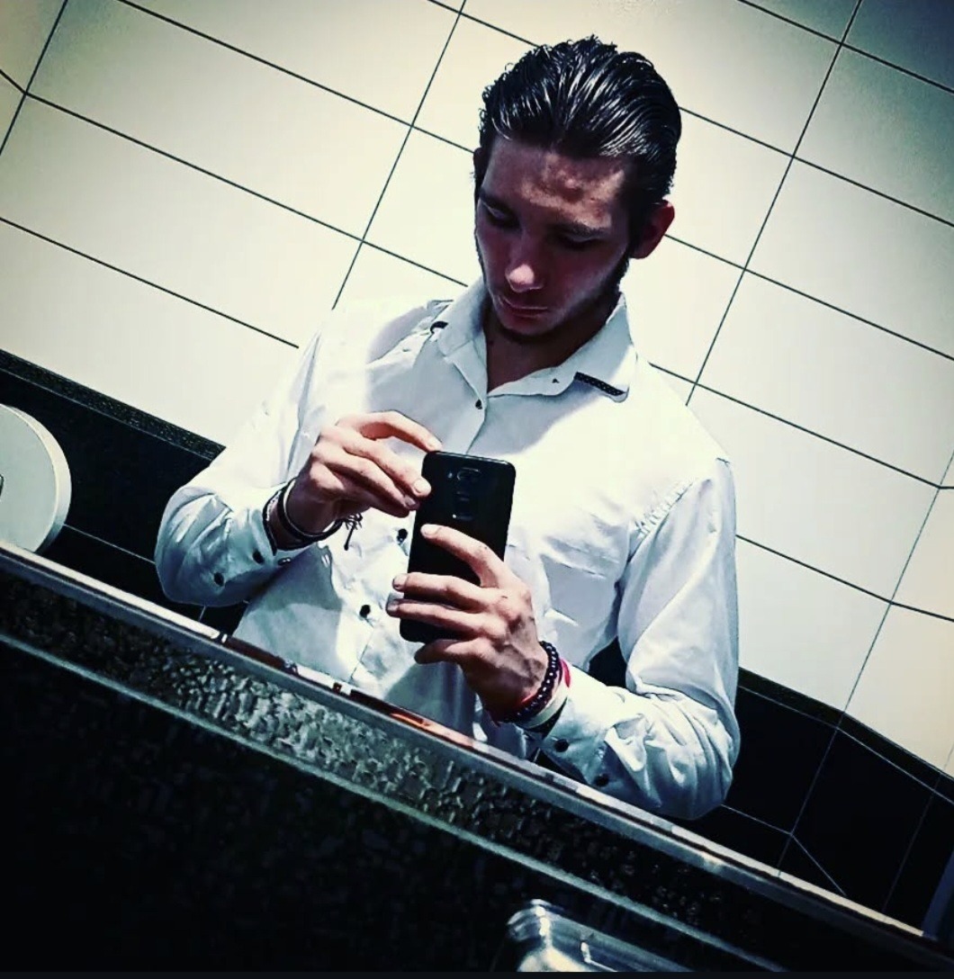 Profil de Teddie, 38 ans, Cruising gay à Laverlochère (Québec)
