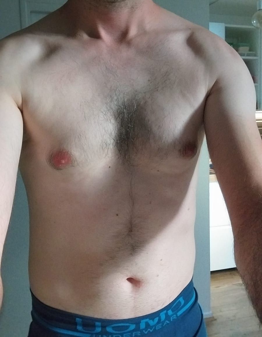 Houzefa - Cruising gay à Valcourt Profil de Houzefa, 34 ans, Cruising gay à Valcourt (Québec)