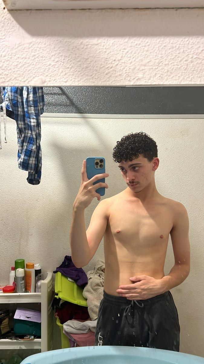 Profil de Chrisley, 42 ans, Cruising gay à Ogden (Québec)
