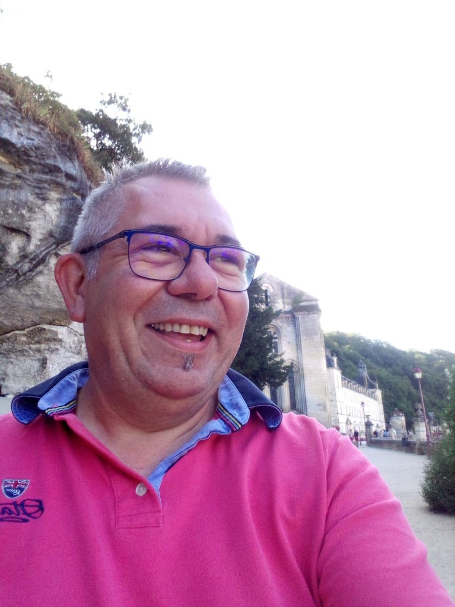 Profil de Yasser, 35 ans, Cruising gay à Saint-Tharcisius (Québec)