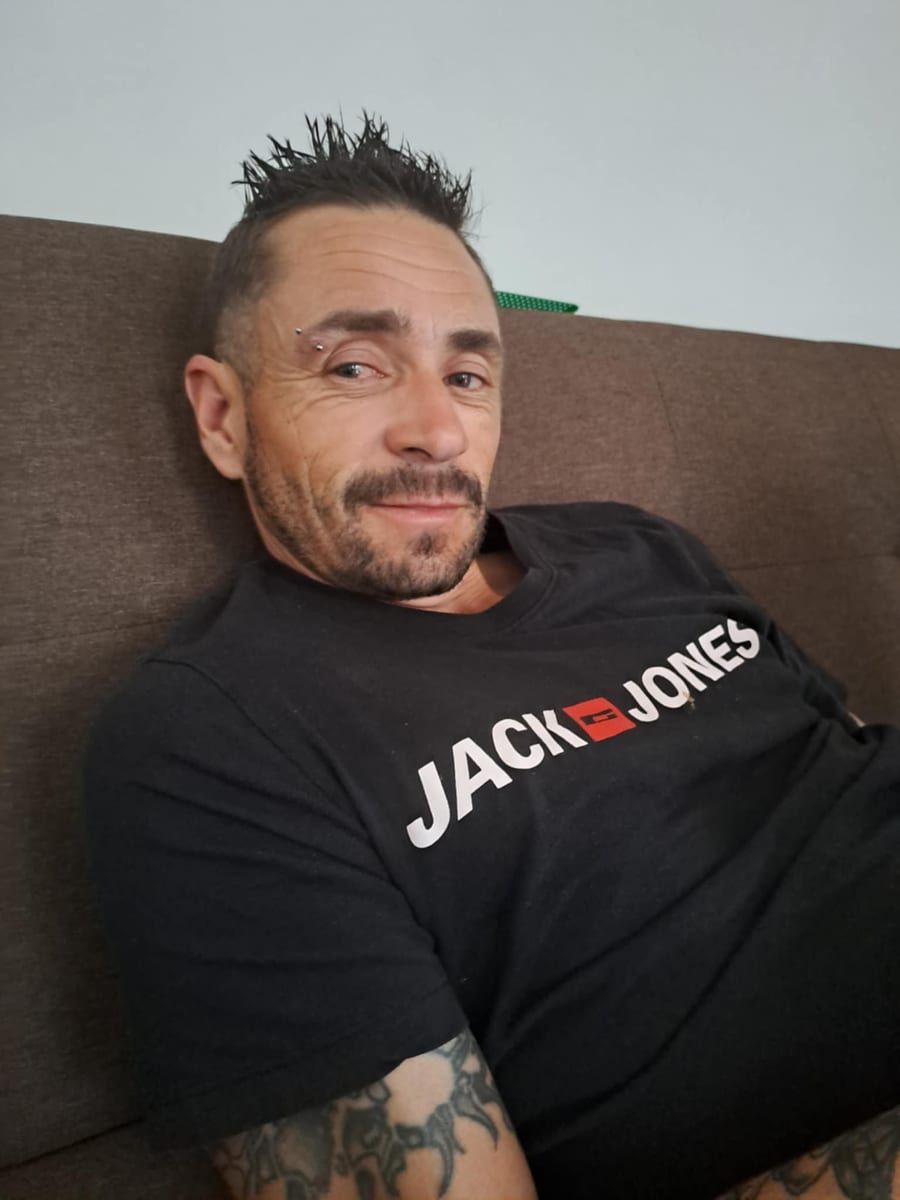 Profil de Henri-jacques, 24 ans, Cruising gay à Thorne (Québec)