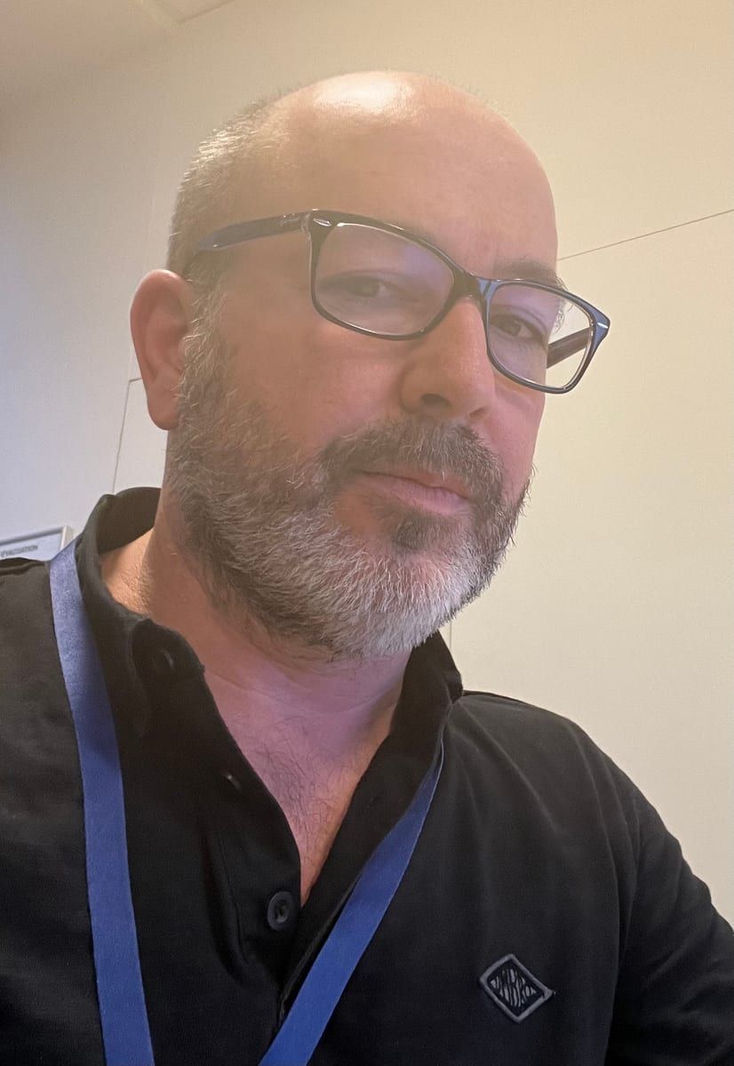 Profil de Irenee, 25 ans, Cruising gay à Saint-Jérôme (Québec)