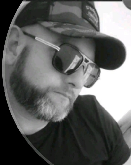 Abdoulah - Cruising gay à Delson Profil de Abdoulah, 44 ans, Cruising gay à Delson (Québec)
