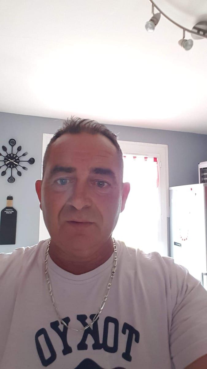 Livan - Cruising gay à Tracadie-Sheila Profil de Livan, 36 ans, Cruising gay à Tracadie-Sheila (Nouveau-Brunswick)
