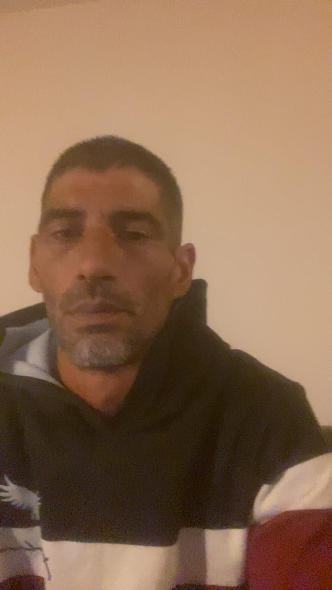 Profil de Nolann, 35 ans, Cruising gay à Rapide-Danseur (Québec)