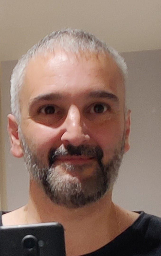 Pierre-dominique - Cruising gay à Saint-Gilles Profil de Pierre-dominique, 37 ans, Cruising gay à Saint-Gilles (Québec)