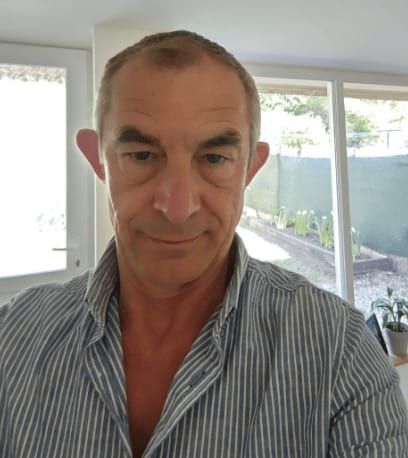 Profil de Dauphin, 25 ans, Cruising gay à McMasterville (Québec)