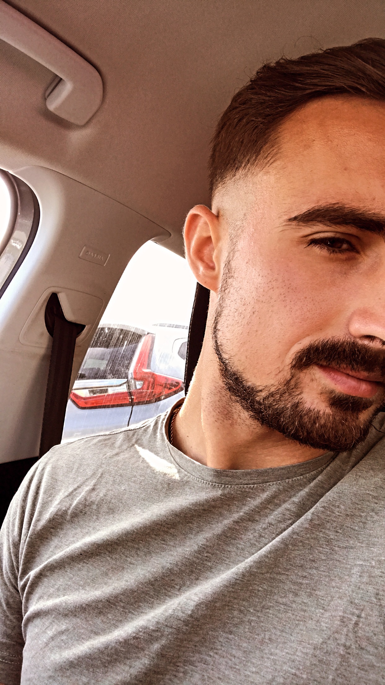 Profil de Nickolas, 35 ans, Cruising gay à Labelle (Québec)