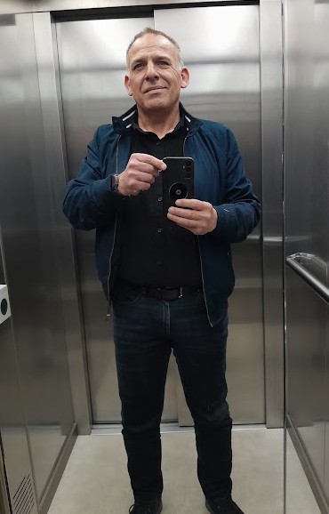 Profil de Enzio, 22 ans, Cruising gay à Saint-Esprit (Québec)