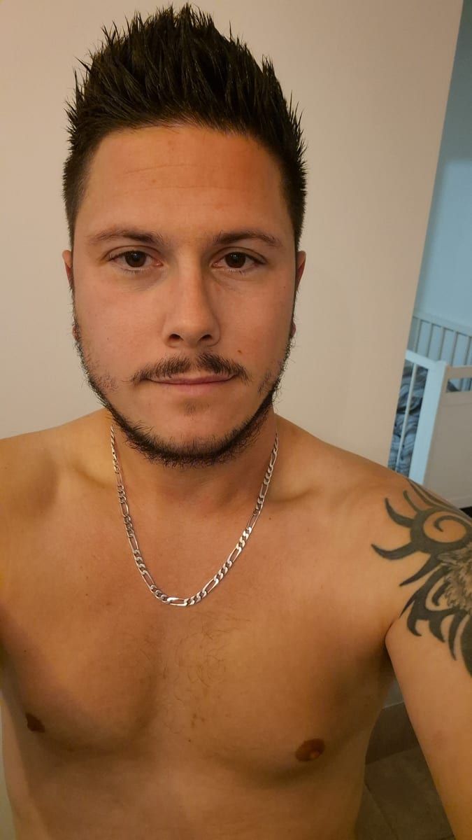 Profil de Lin, 38 ans, Cruising gay à Waskaganish (Québec)