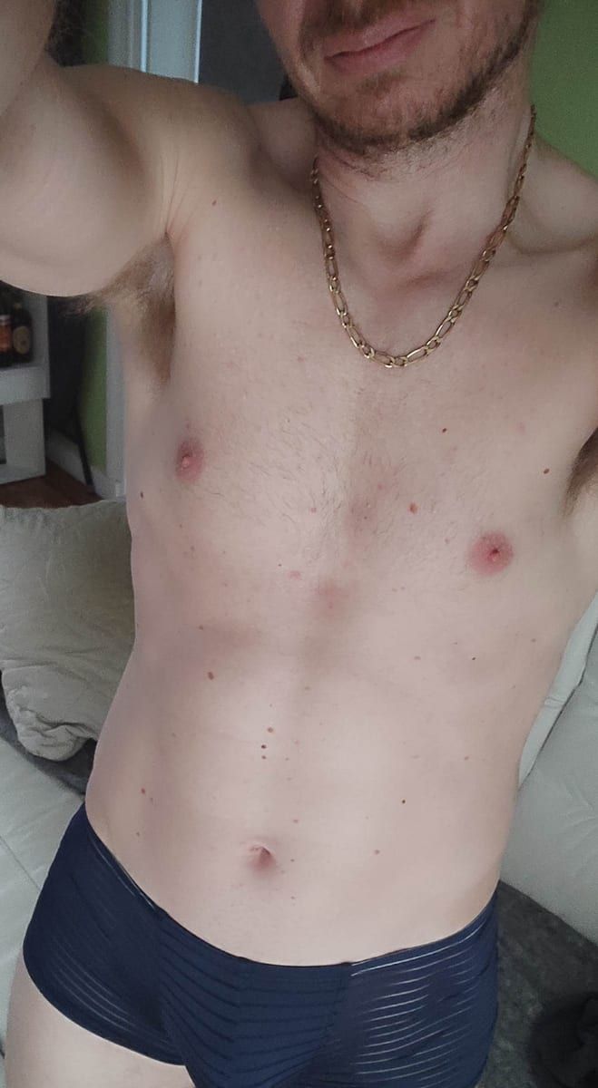 Mahadi - Cruising gay à Tiny Profil de Mahadi, 39 ans, Cruising gay à Tiny (Ontario)
